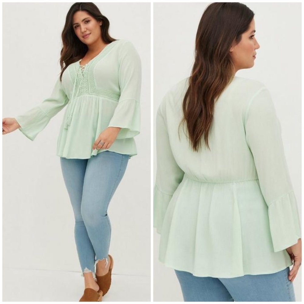 Torrid Babydoll Gauze Crochet Trim Lace-Up Top NWT [1525]